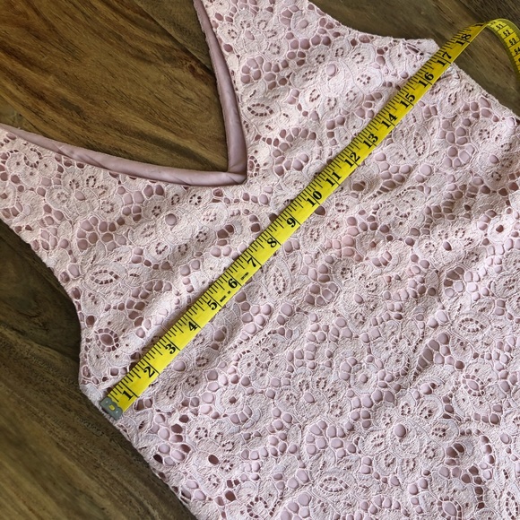 🌸BB DAKOTA PINK LEMONADE LOST IN LACE DRESS SZ M - Picture 7 of 11